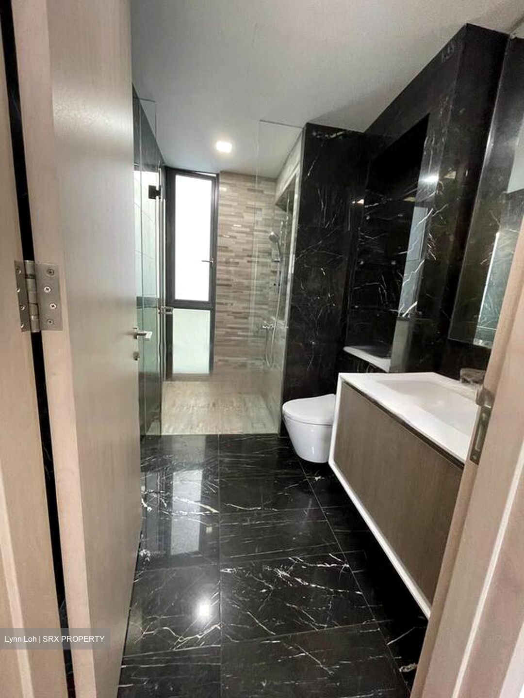 J Gateway (D22), Condominium #458948511